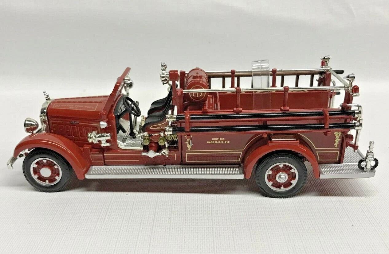 1935 Mack Type 75BX 1/43 Scale Lucky Die Cast 43001