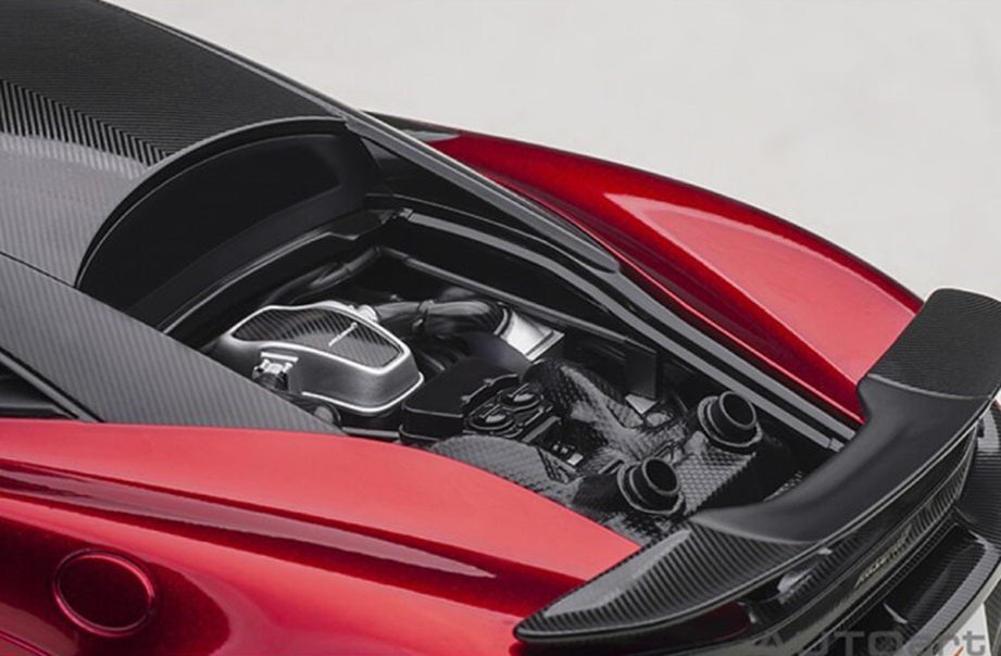 Mclaren 600LT Volcano Red 1/18 Scale Auto Art AA76085