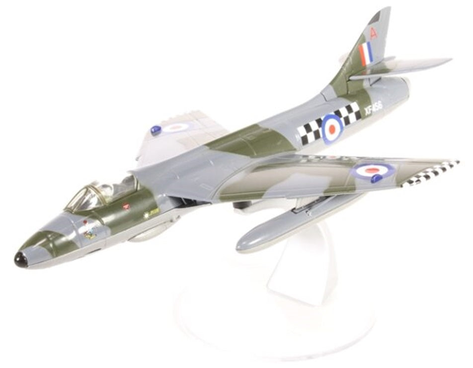 Hawker Hunter 1/72 Scale Corgi AA32704