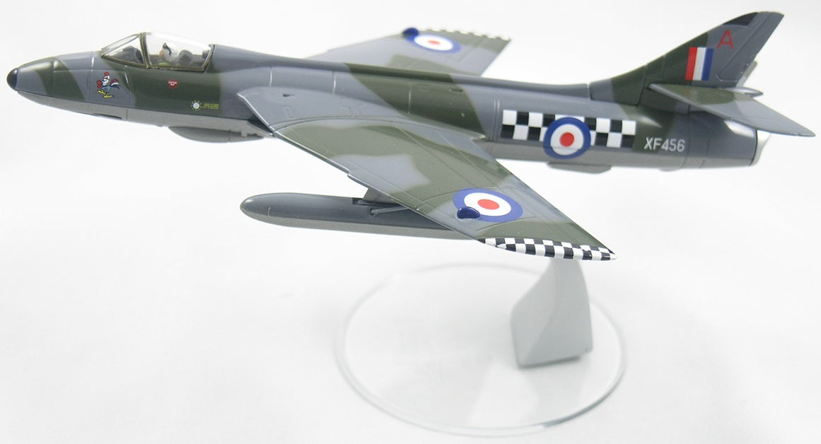Hawker Hunter 1/72 Scale Corgi AA32704