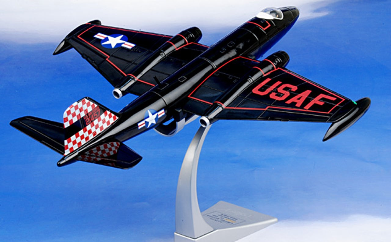 Martin RB-57A 1/72 Scale Corgi AA34702