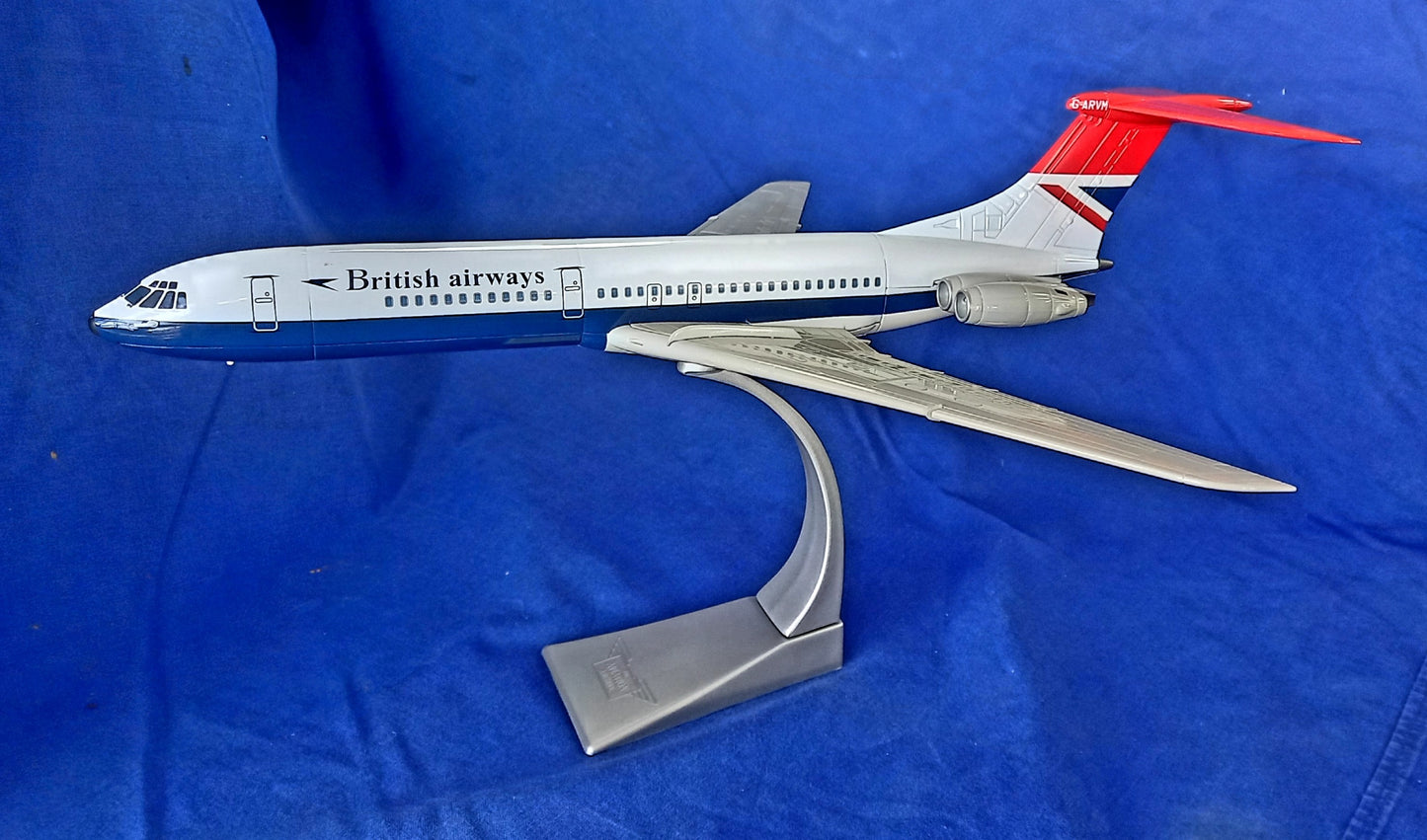 Vickers VC-10 British Airways - 1/144 Scale Corgin AA37002