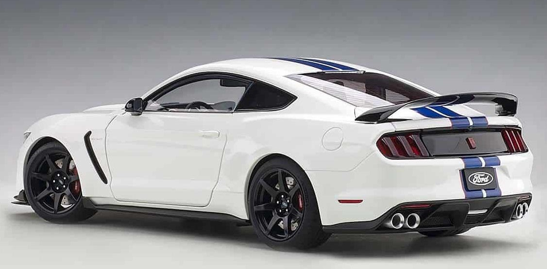 Ford Shelby Gt-350r Oxford White W Lightning Stripes 1/18 Scale Auto Art AA72931