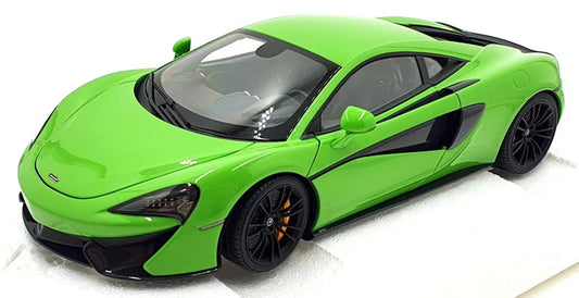 Mclaren 570s Mantis Green/Black Wheels 1/18 Scale Auto Art AA76042