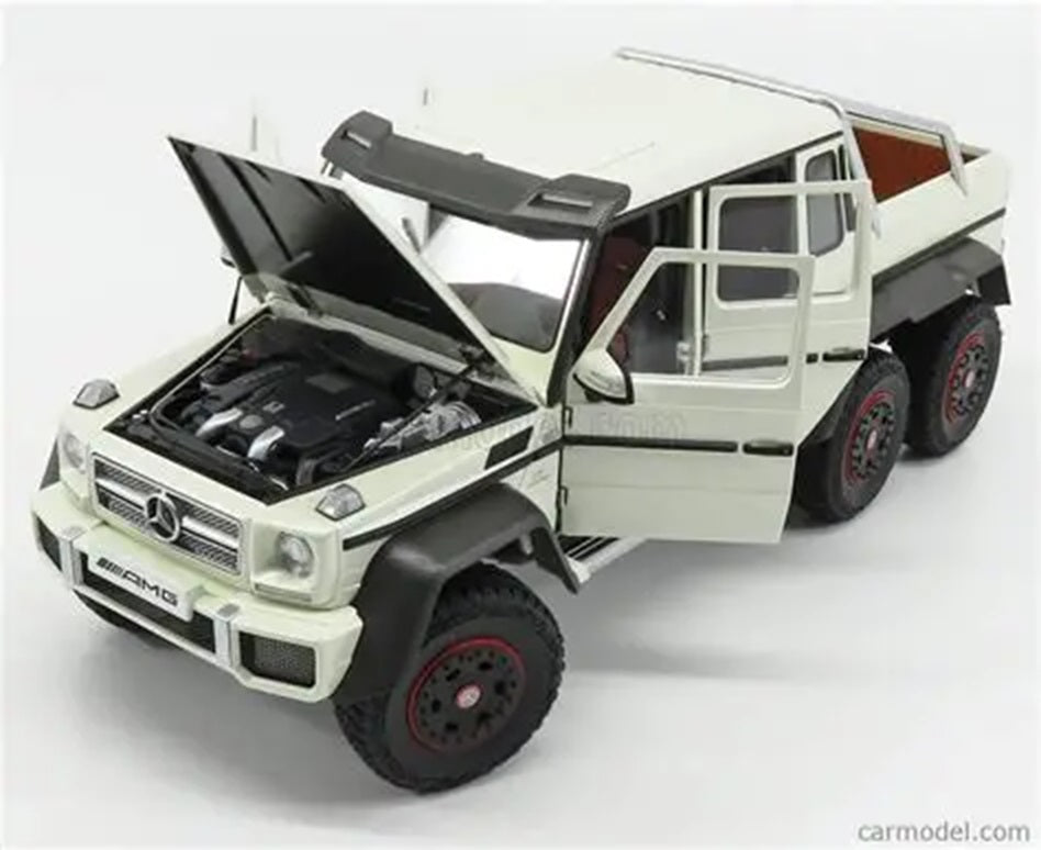 Mercedes-Benz G63 AMG 6 X 6 White 1/18 Scale Auto Art AA76307