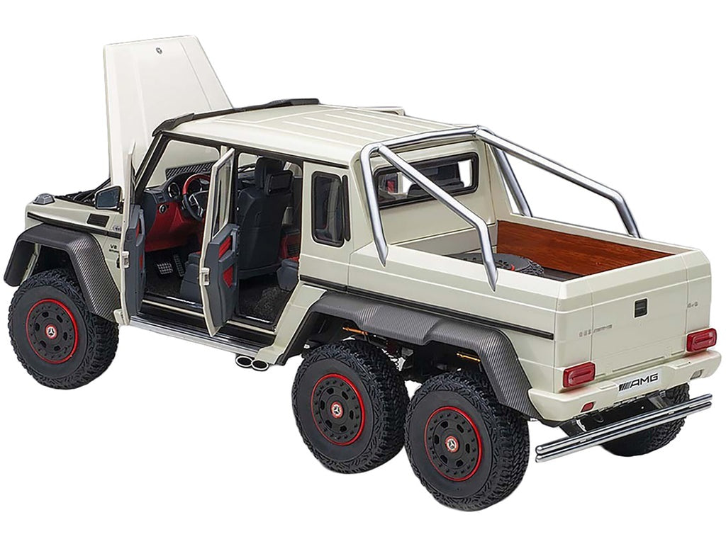 Mercedes-Benz G63 AMG 6 X 6 White 1/18 Scale Auto Art AA76307