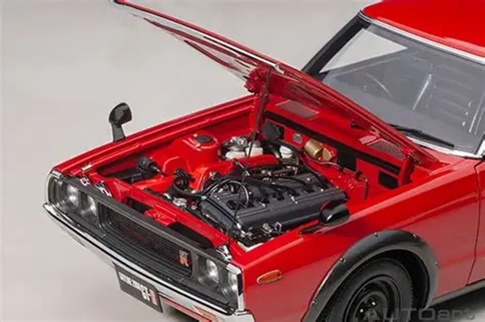 Nissan Skyline 2000GT-R KPGC110 Red 1/18 Scale Auto Art AA77473