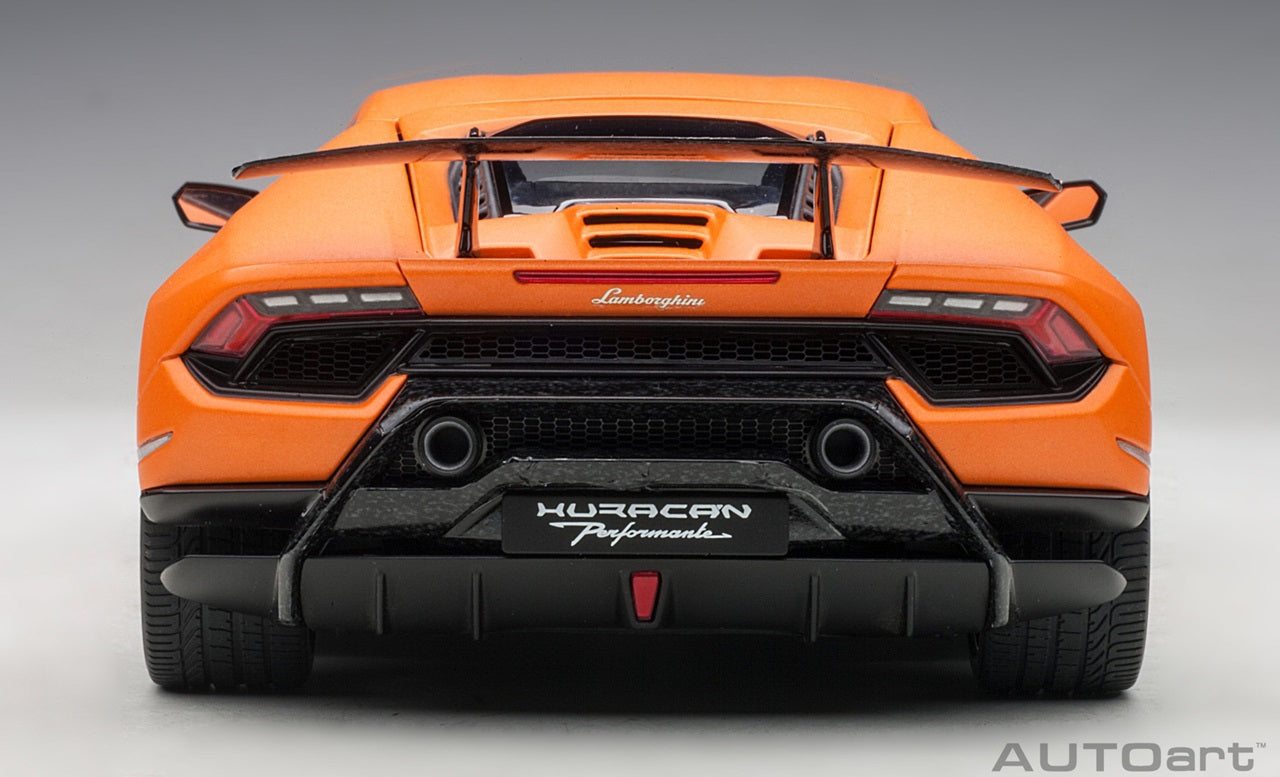 Lamborghini Huracan Performante Matt Orange 1/18 Scale Auto Art AA79152