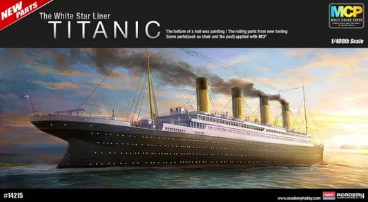RMS Titanic - 1/400  Scale Academy 14215