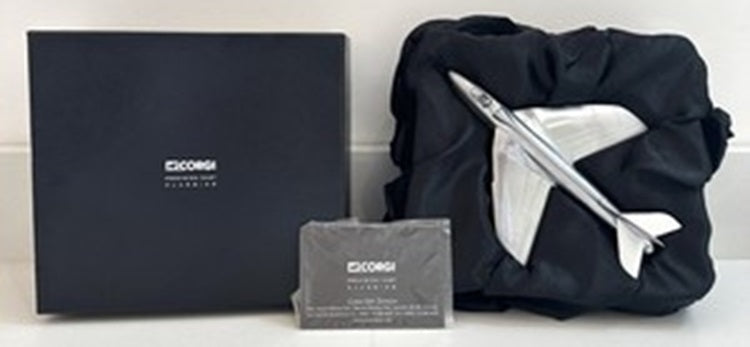 Hawker Hunter "Silver Edition" 1/72 Scale Corgi G50091
