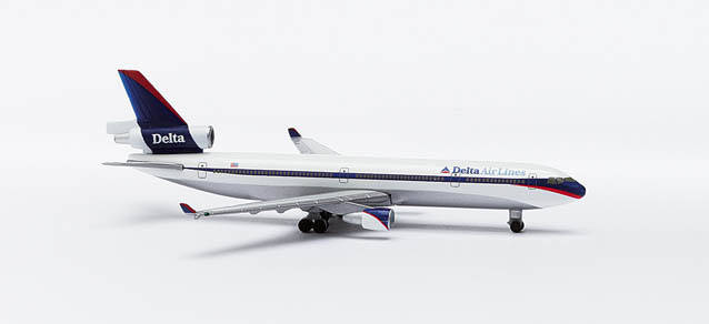 McDonnell Douglas MD-11 Delta Air Lines - 1/500 Scale Herpa Wings 503327