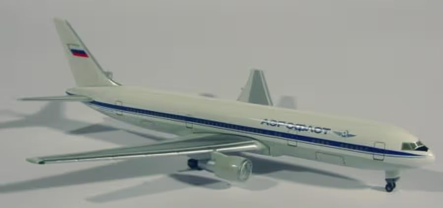 Boeing 767-300 Aeroflot - 1/500 Scale Herpa Wings HW513081