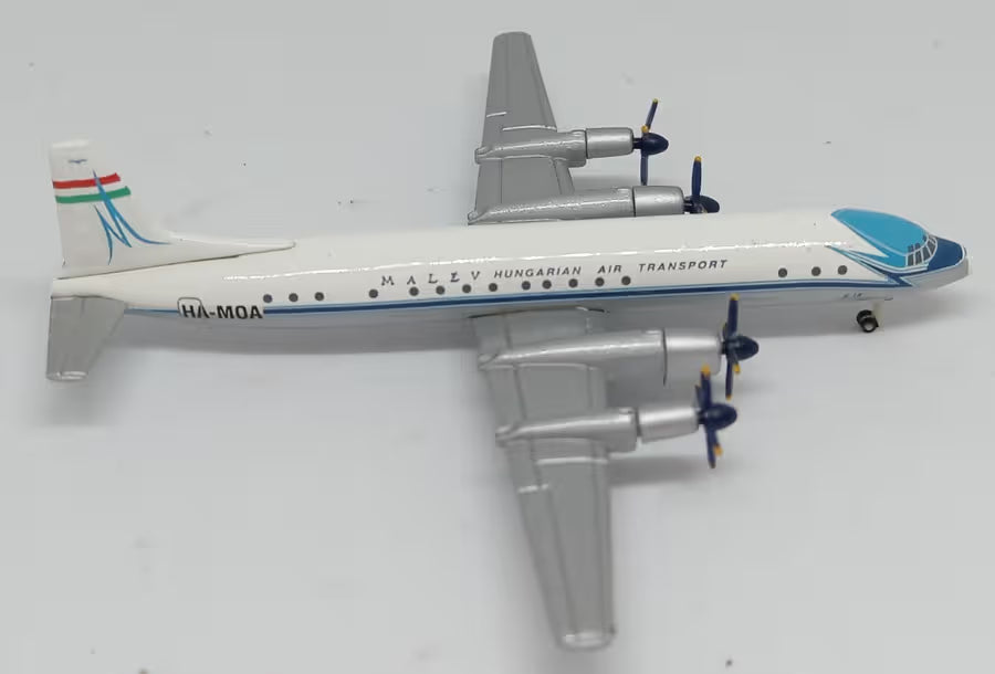 IlyushIn IL-18 Malev Hungarian Airlines - 1/500 Scale Herpa Wings HW513968