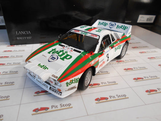 LANCIA RALLY 037 SAN MARINO #2 1984 1/18 Scale Kyosho KYO08306F