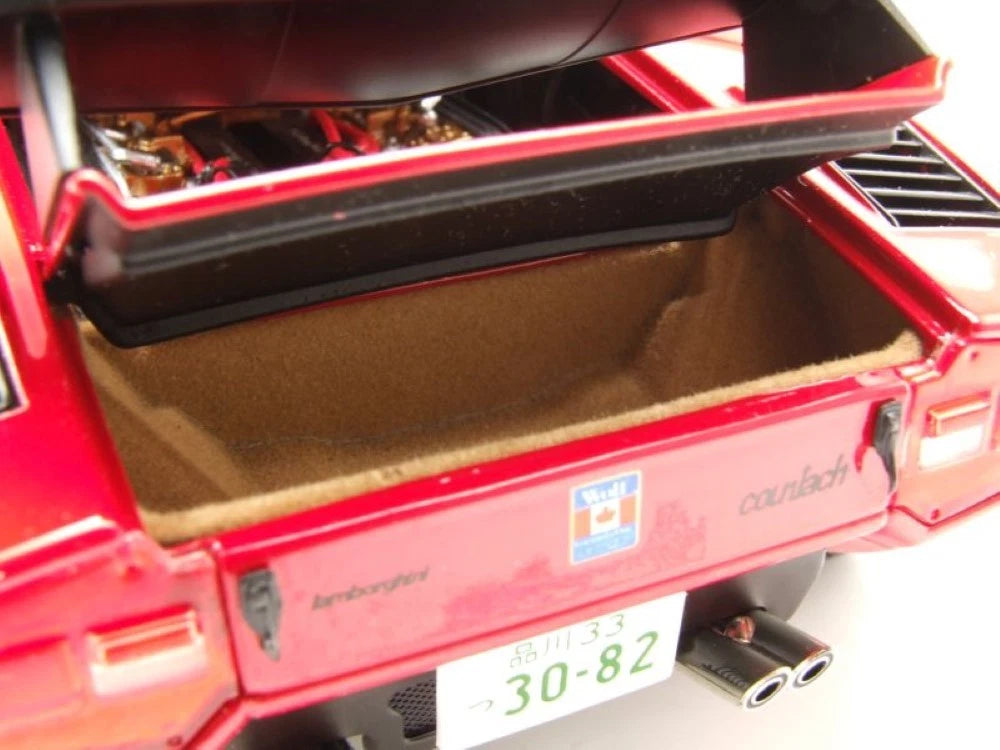 LAMBORGHINI COUNTACH WALTER WOLF RED 1/18 Scale Kyosho KYO08320A