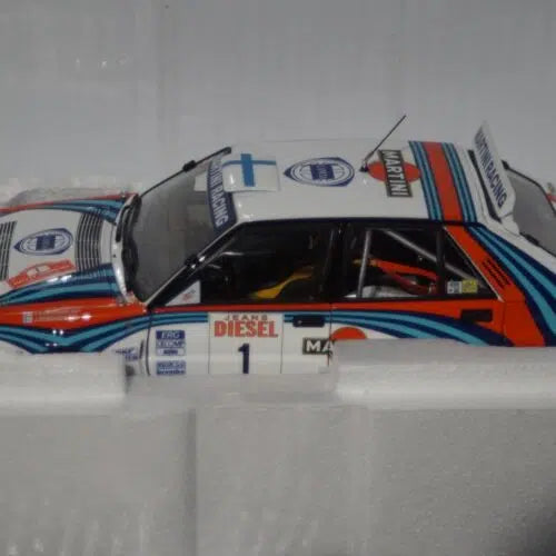 LANCIA DELTA INTE 1992 SANREMO MARTINI #1 1/18 Scale Kyosho KYO08348D