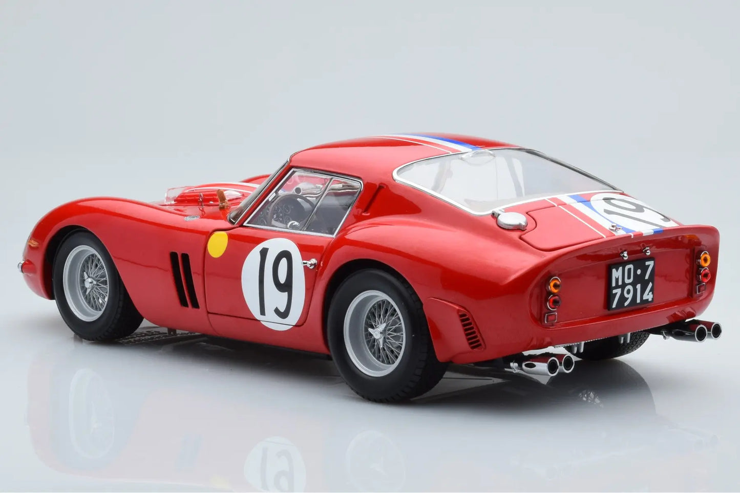 FERRARI 250 GTO 1962 LM#19 RED 1/18 Scale Kyosho KYO08438A