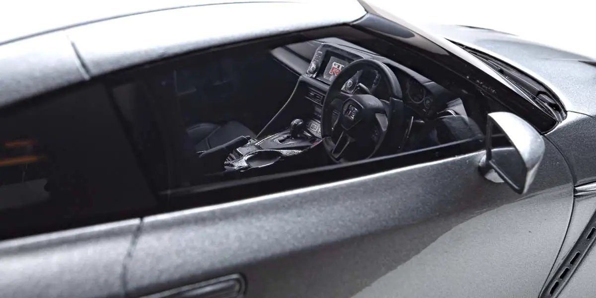 NISSAN GT-R (RESIN) SILVER 2020 1/18 Scale Kyosho KYOKSR18044S-B
