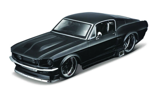Ford Mustang GT 1967 DESIGN (Kit) 1/24 Maisto 39094