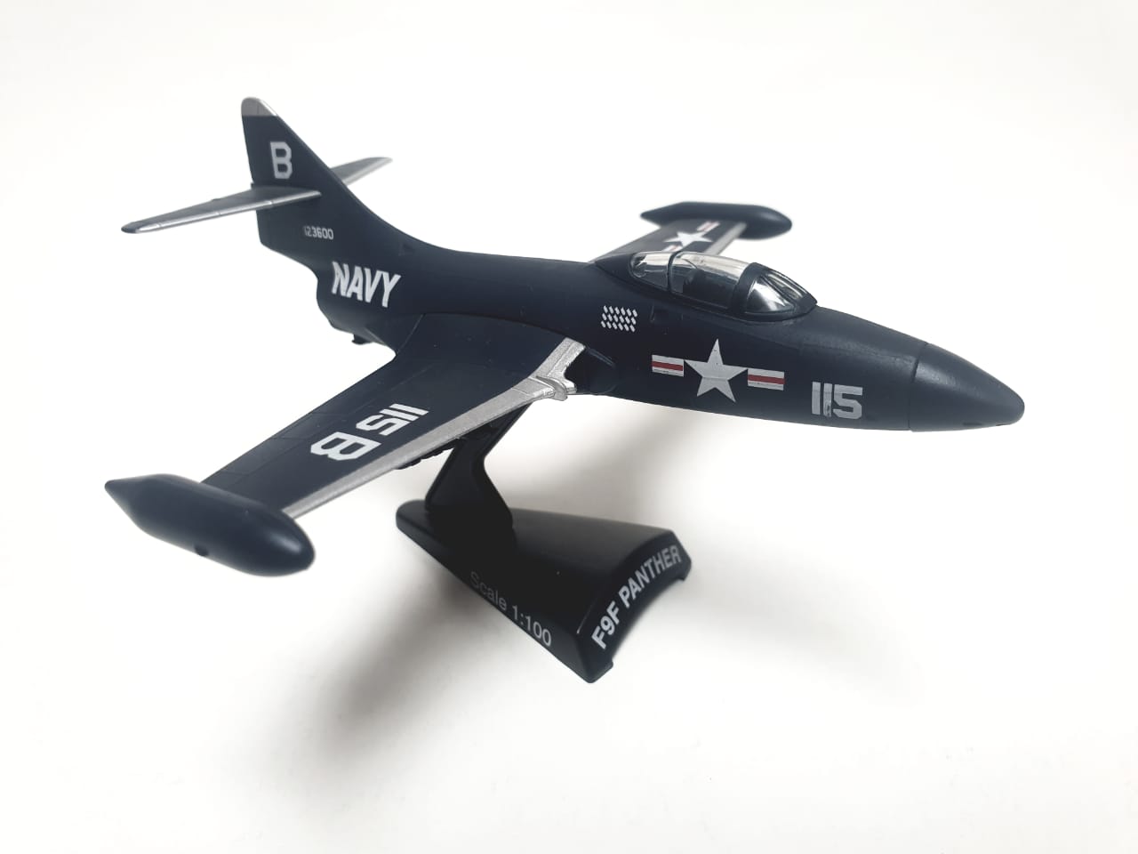 F9F Panther - 1/100 Scale Model Power Postage Stamp Collection PS5393