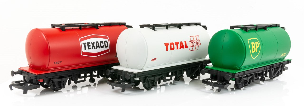 Petrol Tankers 3 Pack Various - Era 2/3 - 00 Gauge Hornby R6891