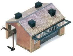 Goods Shed - 00 Gauge Hornby R8002