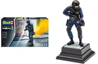 Swat Officer 1/16 Revell 02805