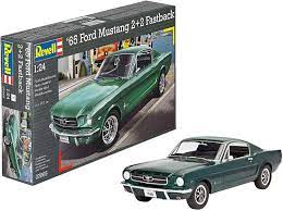 Ford Mustang 2+2 Fastback 1965 1/24 Revell 07065
