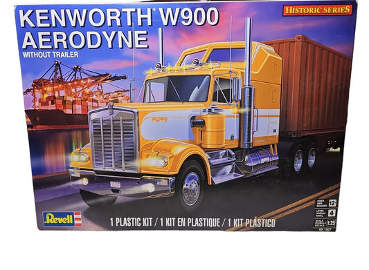 Kenworth W900 1/25 Revel 11507