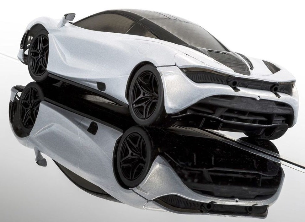 Mclaren 720s (Glacier White) 1/32 Scale Scalextric SCAC3982