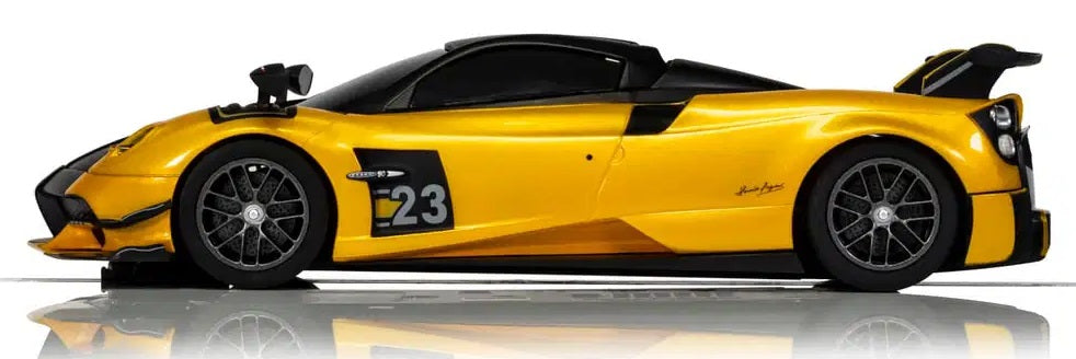 Pagani Huyara Roadster Bc Yellow 1/32 Scale Scalextric SCAC4212