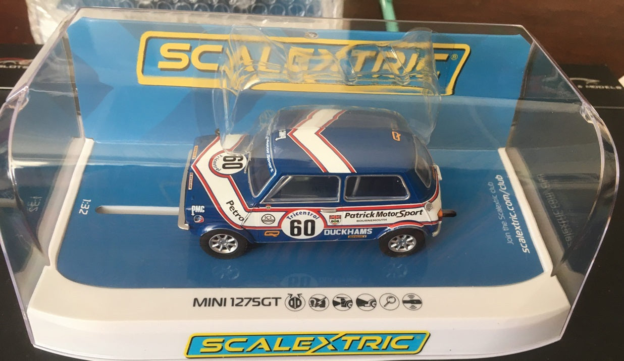 Mini 1275gt Richard Longman Patrick Motorsport 1979 1/32 Scale Scalextric SCAC4337