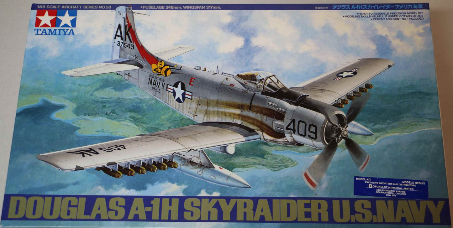 Douglas A-1H Skyraider U.S. Navy 1/48 Scale Tamiya 61058