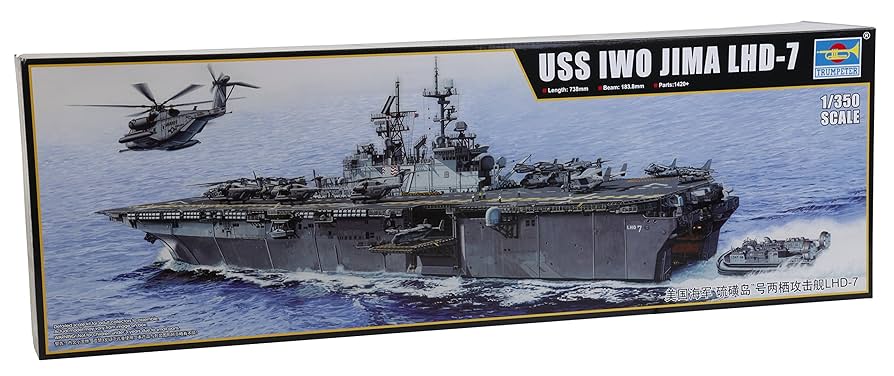 USS Iwo Jima LHD-7 - 1/350 Scale Trumpeter 05615