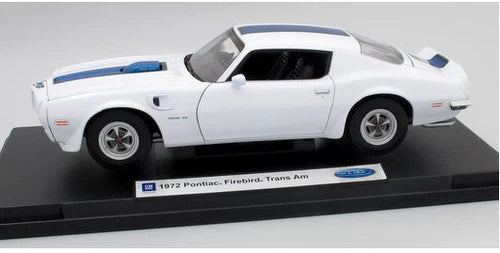 Pontiac Firebird Transam White with Blue Stripes 1972 - 1/18 Scale Welly 12566