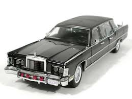Lincoln Continental Ronald Reagan Presidential Car 1972 - 1/24 Scale Yat Ming YAT24068