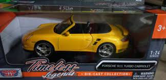 Porsche 911 Turbo Cabriolet Yellow - 1/24 Scale - MotorMax - MOT73348