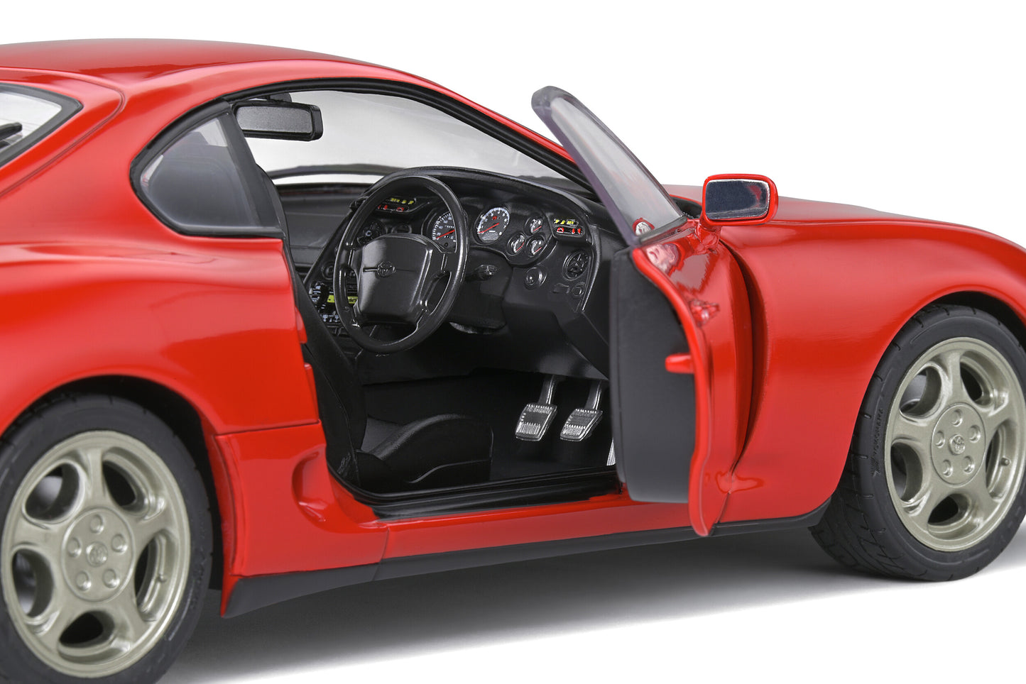 Toyota Supra Mk.4 (A80) – Renaissance Red – 1993 1/18 Solido S1807601