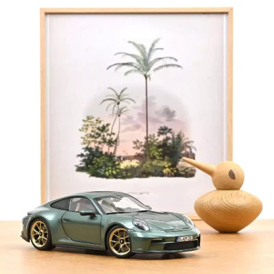Porsche 911 GT3 WH Touring Pack Malachite Grn Met - 2021 - 1/18 Scale - Norev - MTDNOR187382