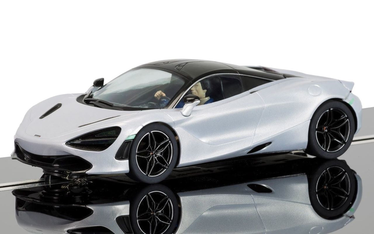 McLaren 720S Glacier White - 1/32 Scale - Scalextric - SCAC3982