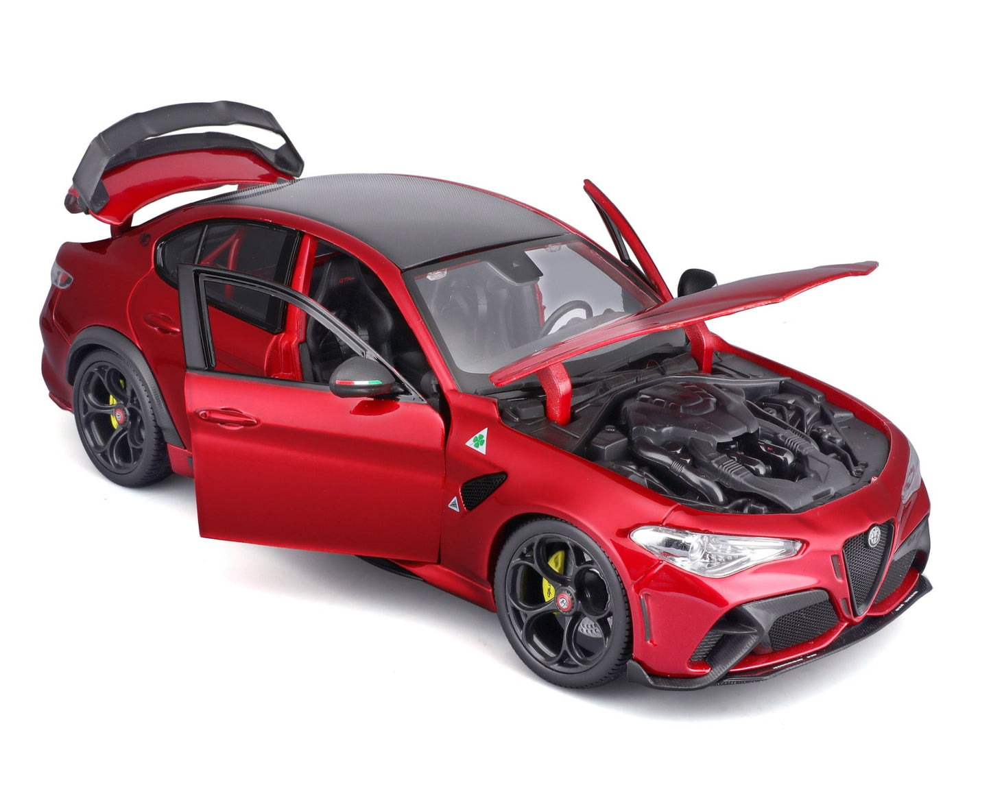 Alfa Romeo Giulia GTAM 1/18 Bburago Bur18-11049