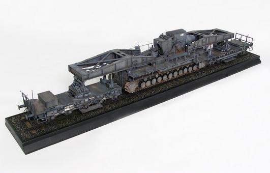 Morser Karl-Gerat 040/041 on railway transport carrier - 1/35 Scale - Trumpeter - TRU00209