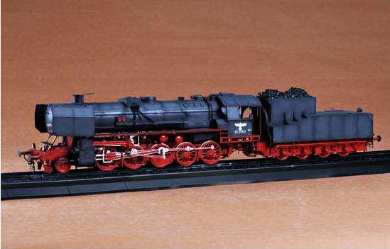 Kriegslokomotive BR 52 - 1/35 Scale - Trumpeter - TRU00210