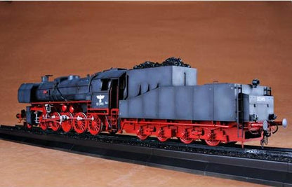 Kriegslokomotive BR 52 - 1/35 Scale - Trumpeter - TRU00210