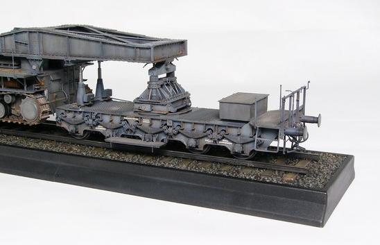 Morser Karl-Gerat 040/041 on railway transport carrier - 1/35 Scale - Trumpeter - TRU00209