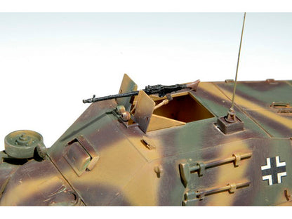 German 38(H) Artillery Observation Vehicle - 1/35 Scale - Trumpeter - TRU00355