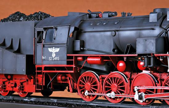 Kriegslokomotive BR 52 - 1/35 Scale - Trumpeter - TRU00210
