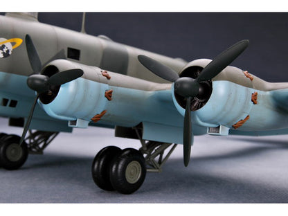 FW 200C-4 Condor - 1/48 Scale - Trumpeter - TRU02814
