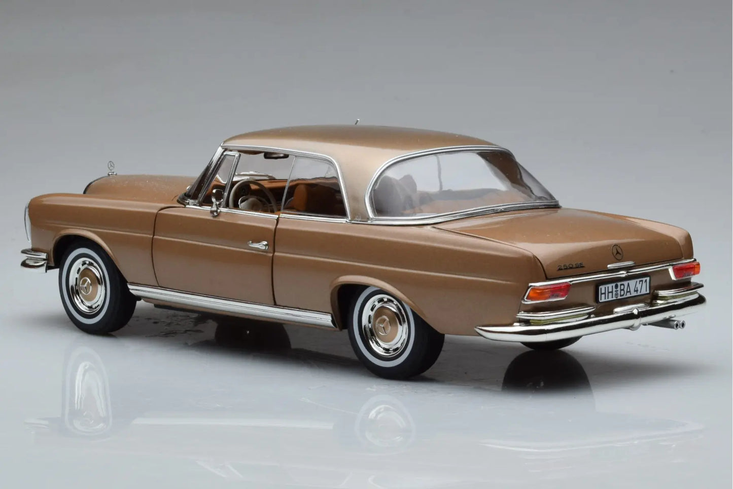 MERCEDES-BENZ 250 SE COUPE GOLD METALLIC 1969 1/18 Scale NOREV MTDNOR183759