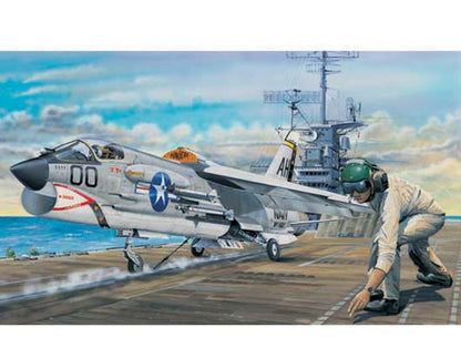 F-8E Crusader - 1/32 Scale - Trumpeter - TRU02272